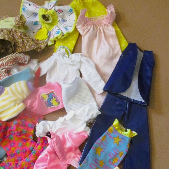 40 Pc Barbie Doll Clothes Bundle Dresses Tops Pants Accessories Vibrant Colors - Picture 3 of 4